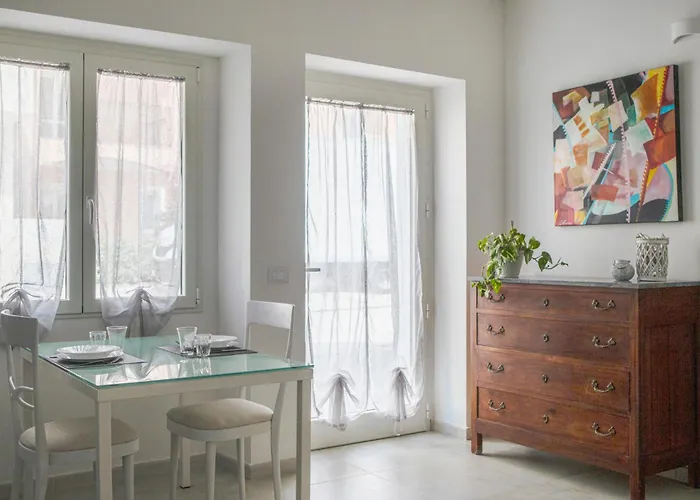 Silvia ラ・マッダレーナ