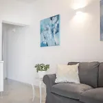 Lägenhetshotell Silvia 3*