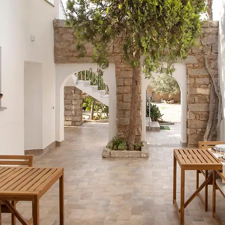 Aparthotel Silvia La Maddalena (Sassari)